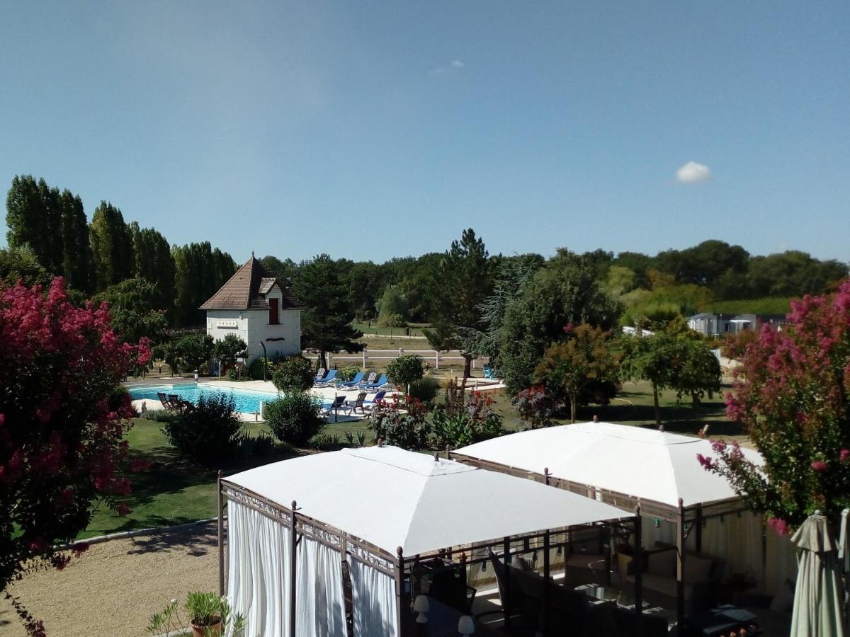 Chambres D'Hotes Au Clos De Beaulieu Bossee Exterior photo